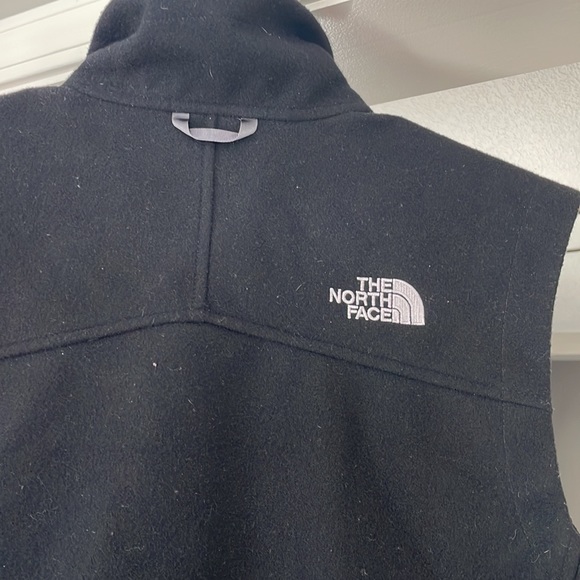 The North Face vest - Picture 7 of 9